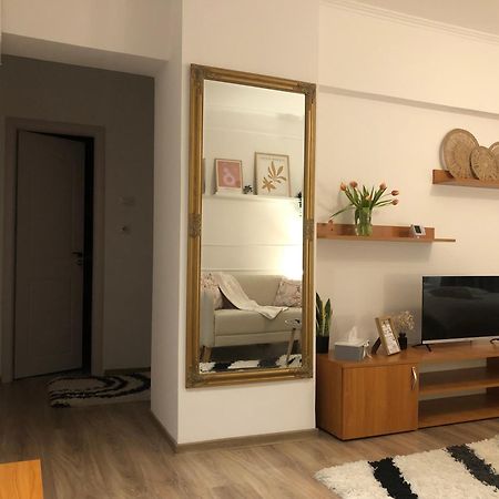Tif Studio Ramnicu Valcea Exterior foto